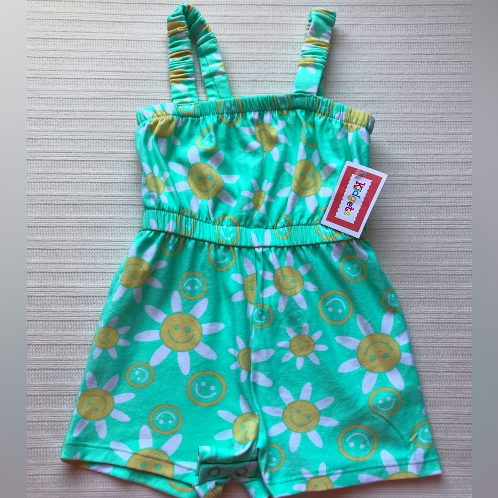 NWT Baby Girl Floral Sleeveless Romper Size 18 Months